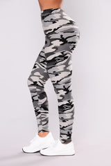 Women's Camouflage Printed Legging Pants – Stylish, Breathable & Form-Fitting